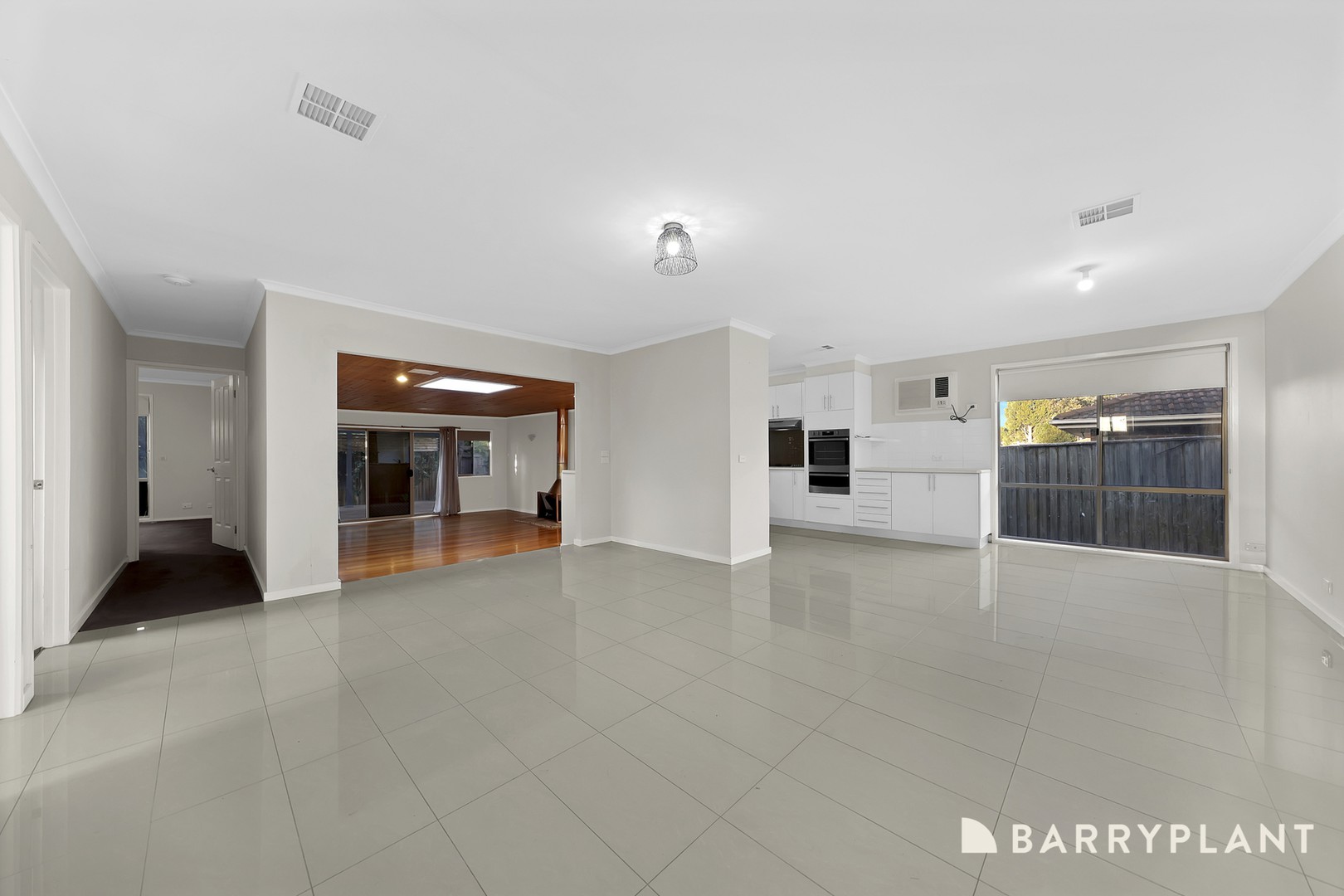 14 Jasmine Drive, Mill Park, VIC 3082 - Thumbnail 2 - 24/09/2026