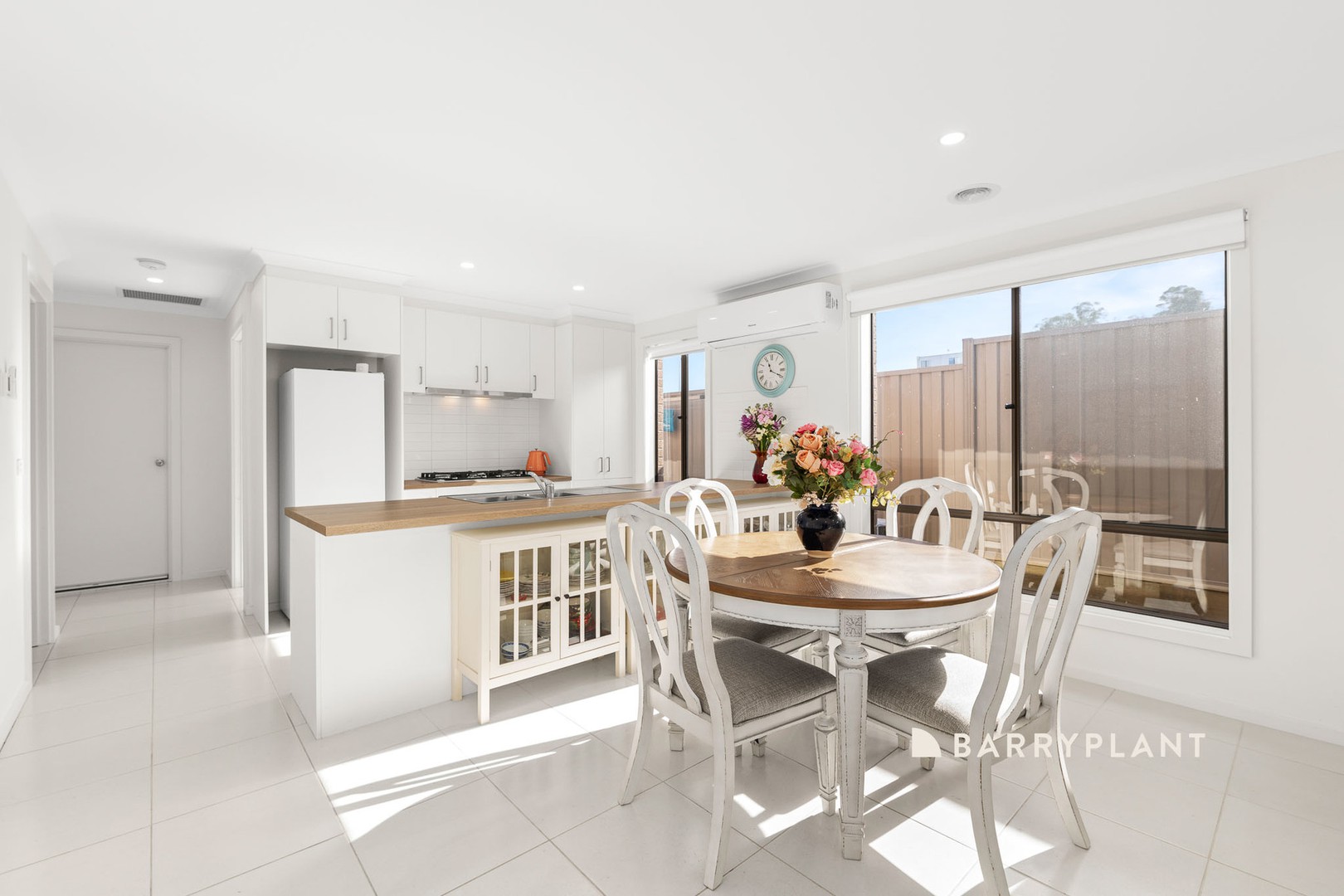 14 Josephine Street, Pakenham, VIC 3810, Pakenham - Thumbnail 3