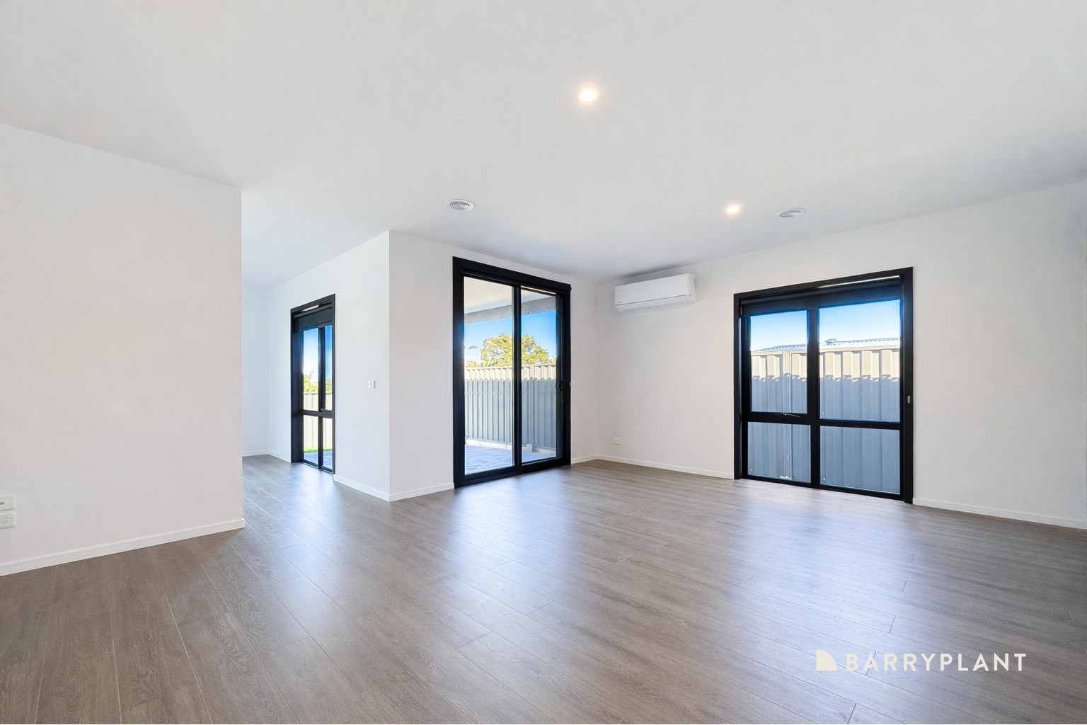 14 Jules Way, Pakenham, VIC 3810, Pakenham - Thumbnail 4