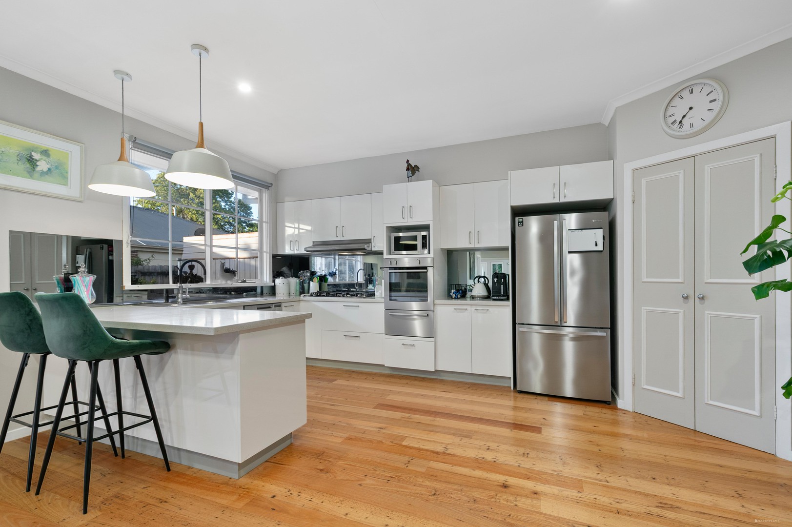 14 Kalinda Road, Croydon, VIC 3136, Croydon - Thumbnail 2