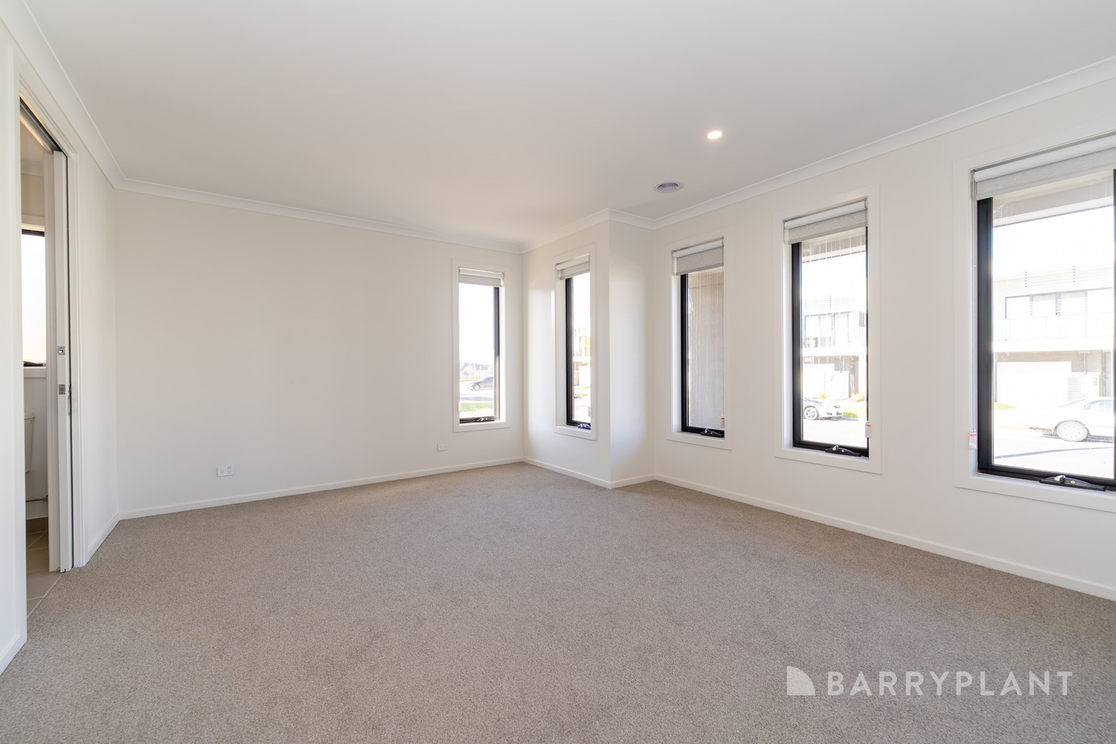 14 Kanangra Terrace, Wollert, VIC 3750, Wollert - Thumbnail 4