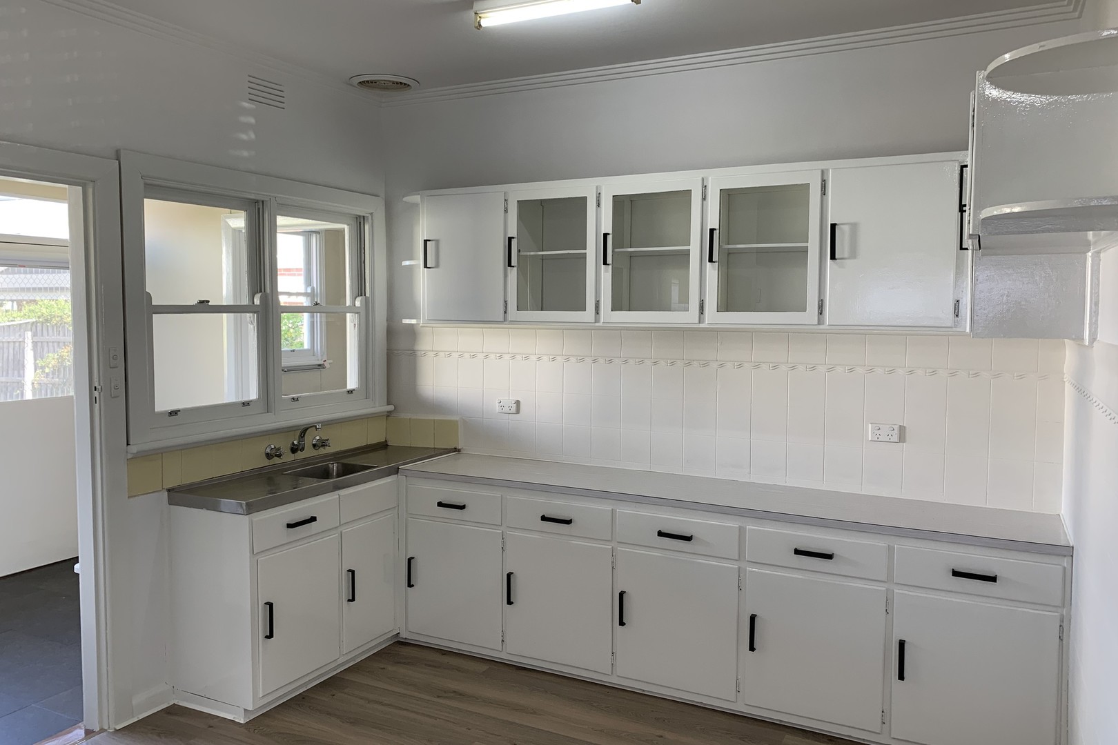 14 Kinsale Street, Reservoir, VIC 3073, Reservoir - Thumbnail 4