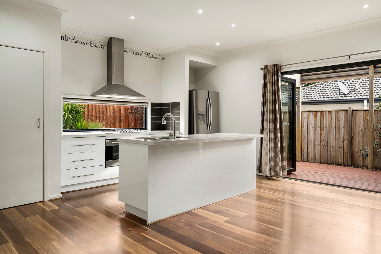 14 Kiora AvenueDoreen, VIC 3754  - Leased, Doreen - Thumbnail 2
