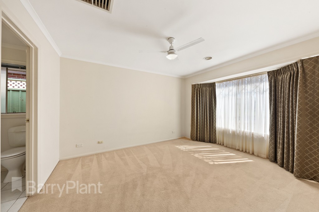 14 Kyneton CircuitCaroline Springs, VIC 3023  - Leased, Caroline Springs - Thumbnail 7