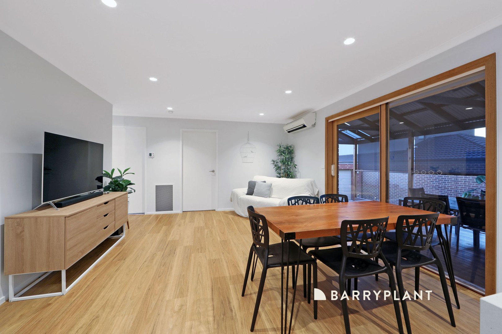 14 Laanecoorie Drive, Lysterfield, VIC 3156, Lysterfield - Thumbnail 4