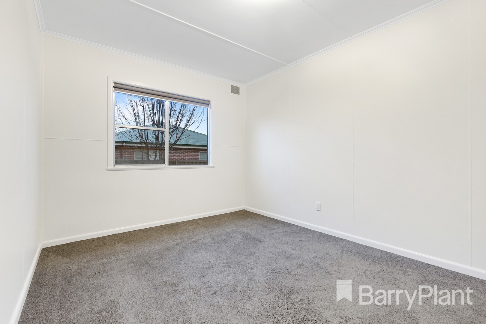 14 Lake Street, Wendouree, VIC 3355, Wendouree - Thumbnail 5