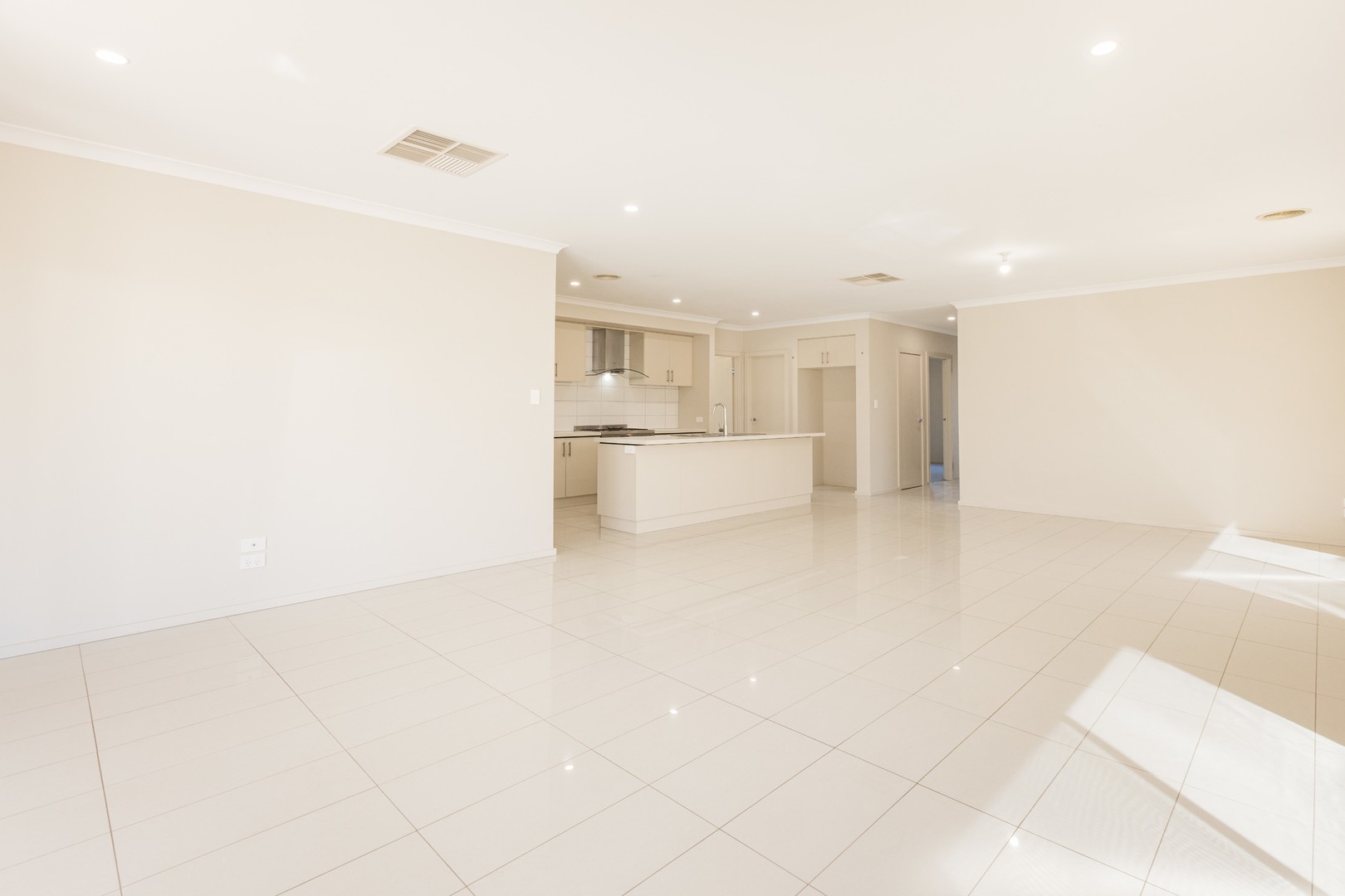 14 Lakeview Court, Mildura, VIC 3500, Mildura - Thumbnail 7