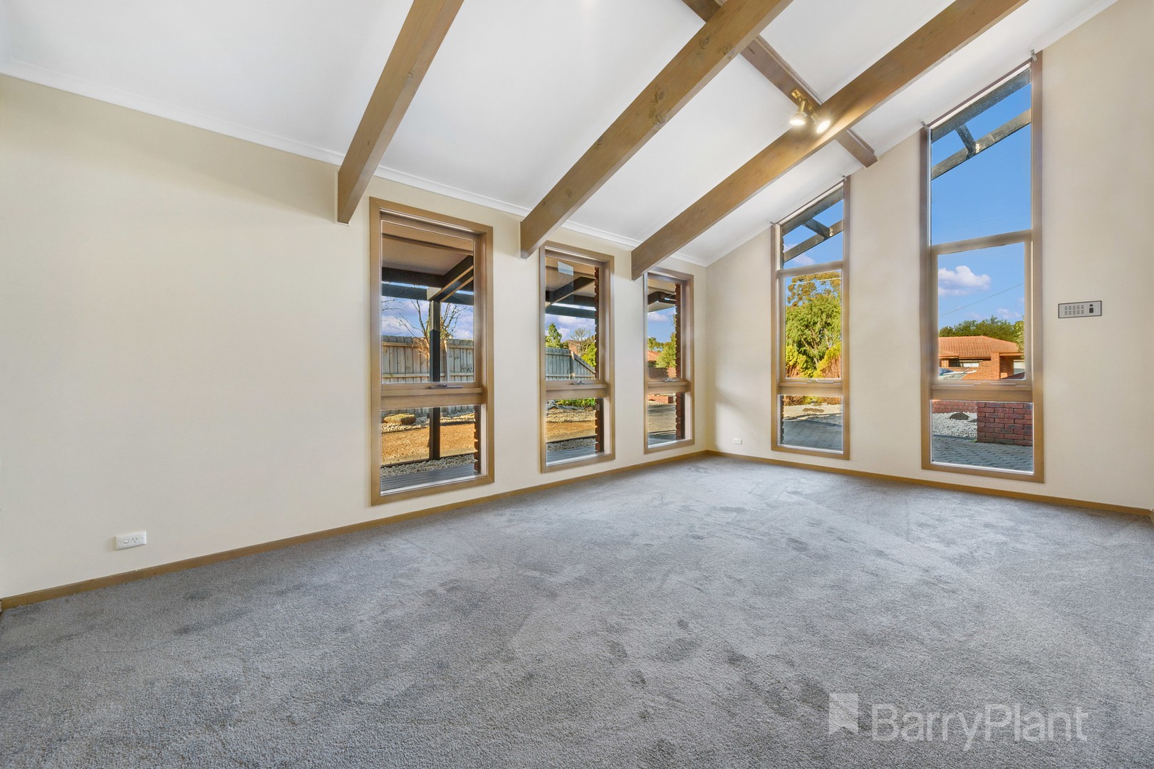 14 Lamb Grove, Hoppers Crossing, VIC 3029, Hoppers Crossing - Thumbnail 4