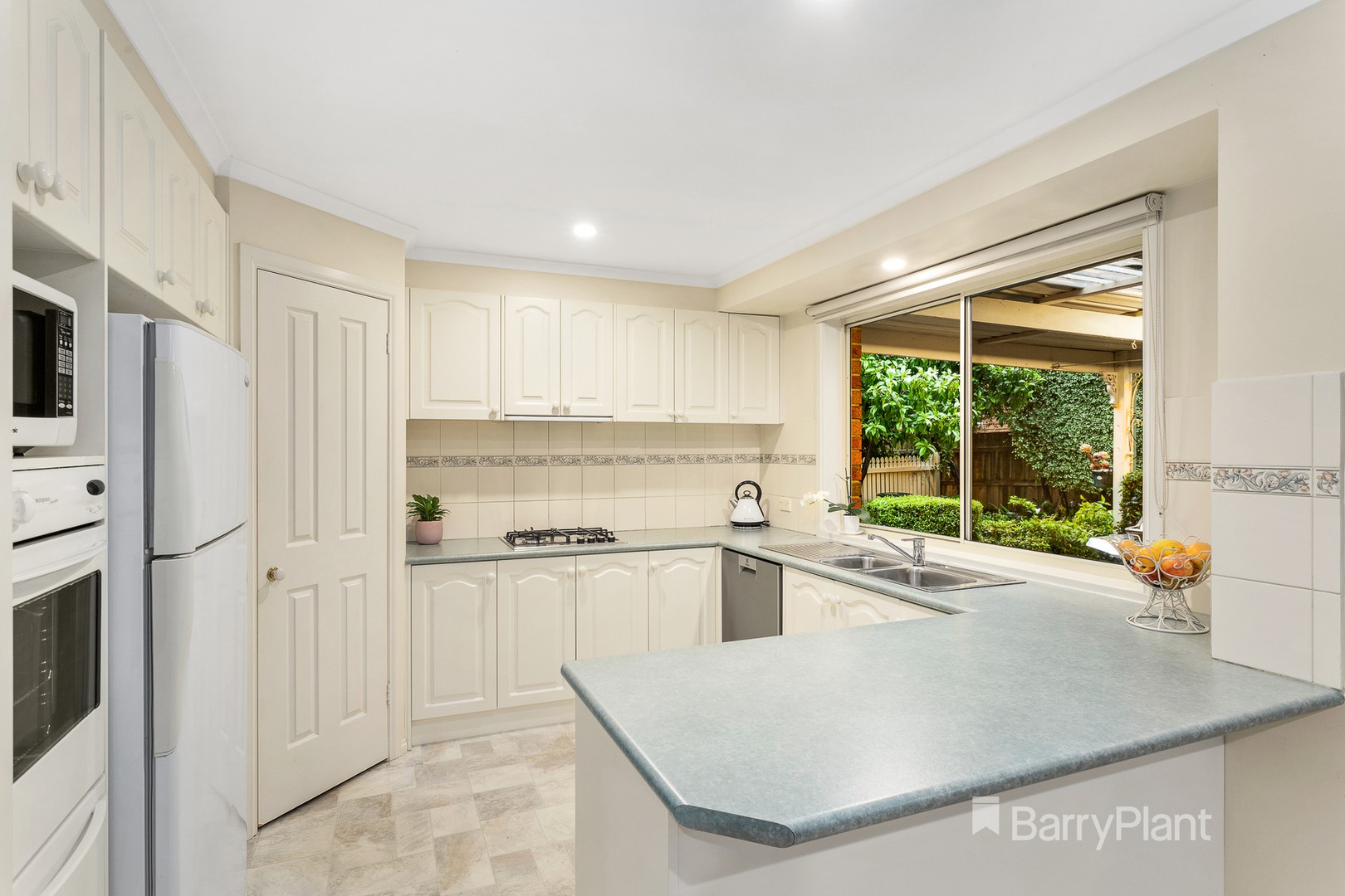 14 Langdale DriveCroydon Hills, VIC 3136, Croydon Hills - Thumbnail 3