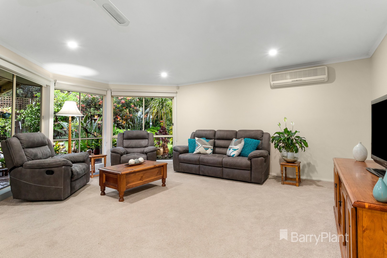 14 Langdale DriveCroydon Hills, VIC 3136, Croydon Hills - Thumbnail 4