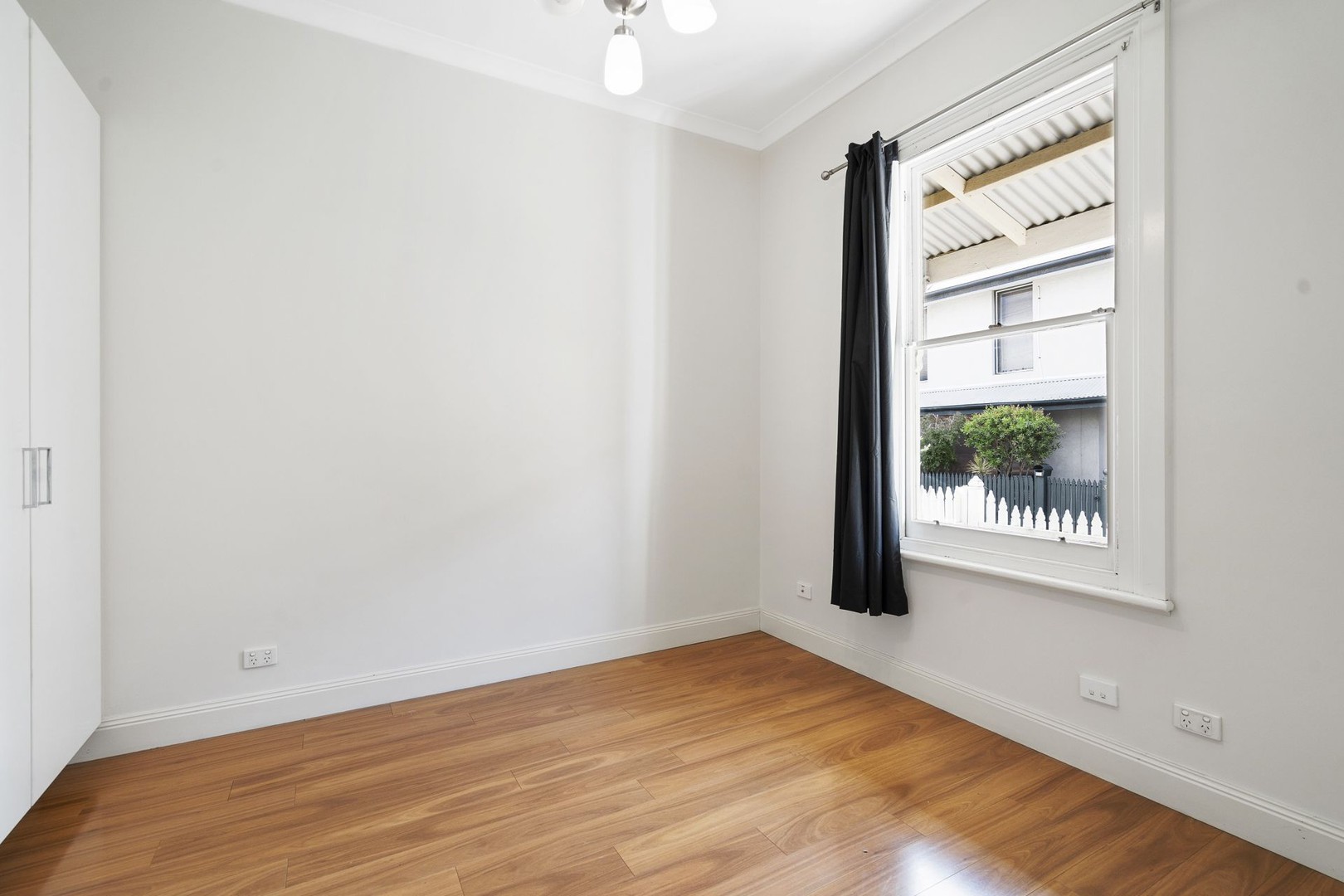 14 Law Street, South Melbourne, VIC 3205 - Thumbnail 2 - 20/01/2023