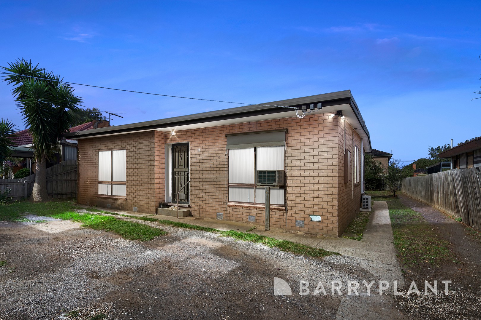 14 Leonard Avenue, St Albans, VIC 3021, St Albans - Thumbnail 3