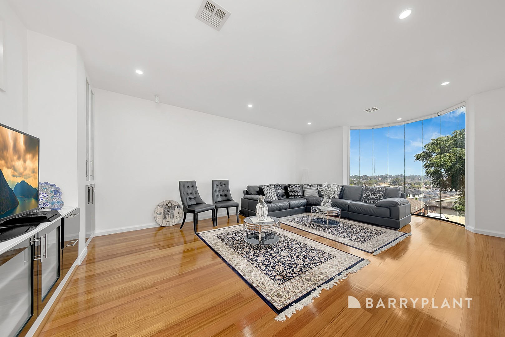 14 Lewins Rail Avenue, South Morang, VIC 3752, South Morang - Thumbnail 3