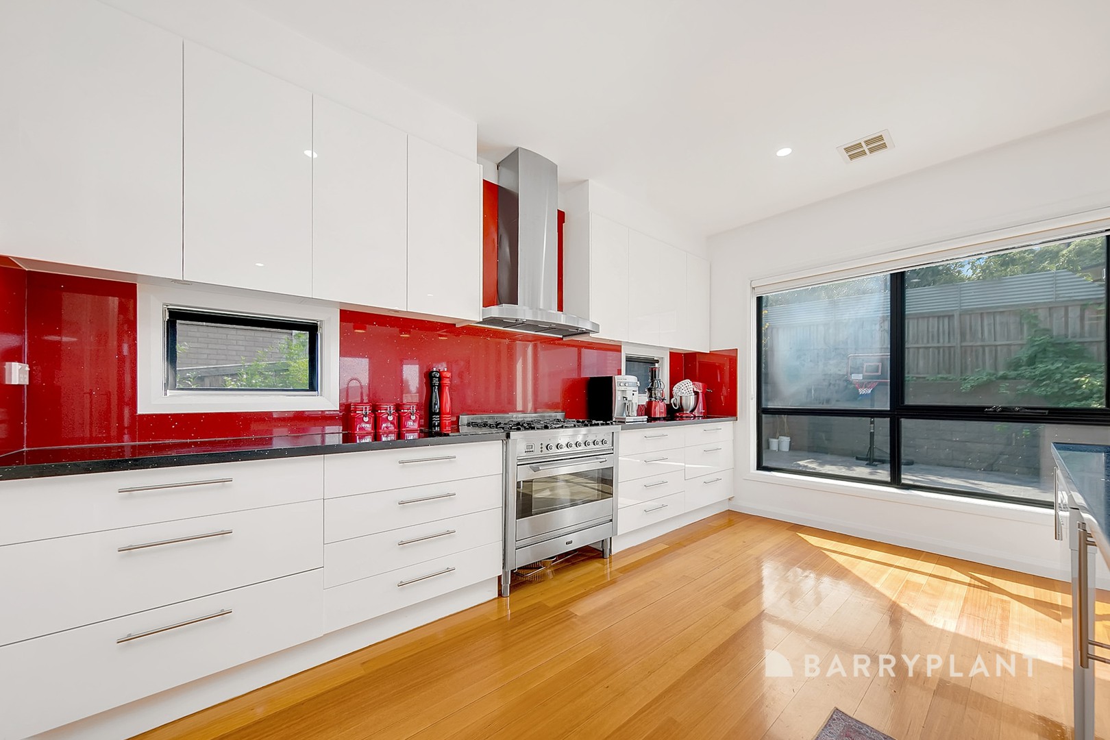 14 Lewins Rail Avenue, South Morang, VIC 3752, South Morang - Thumbnail 6