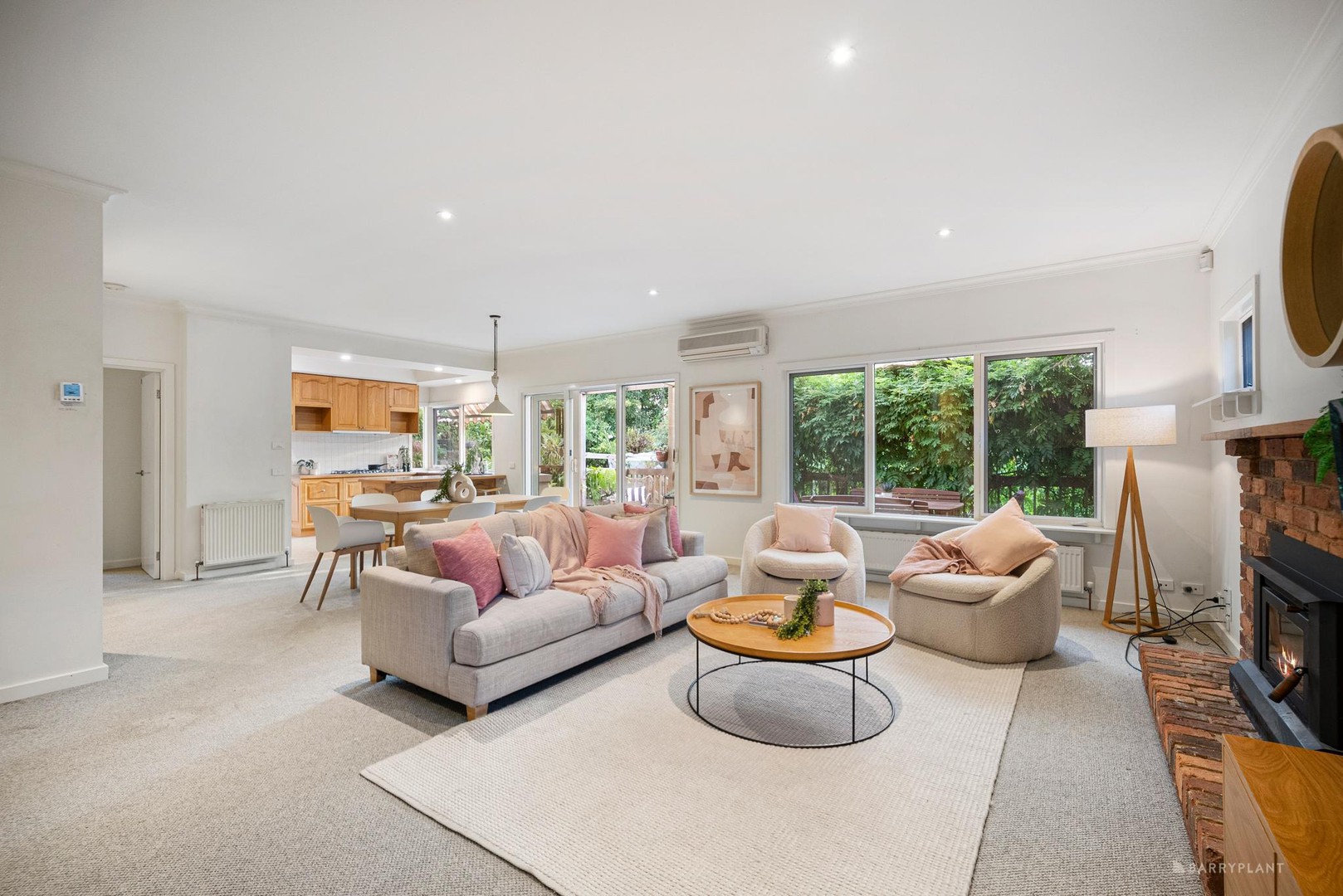 14 Linlithgow Street, Mitcham, VIC 3132, Mitcham - Thumbnail 3