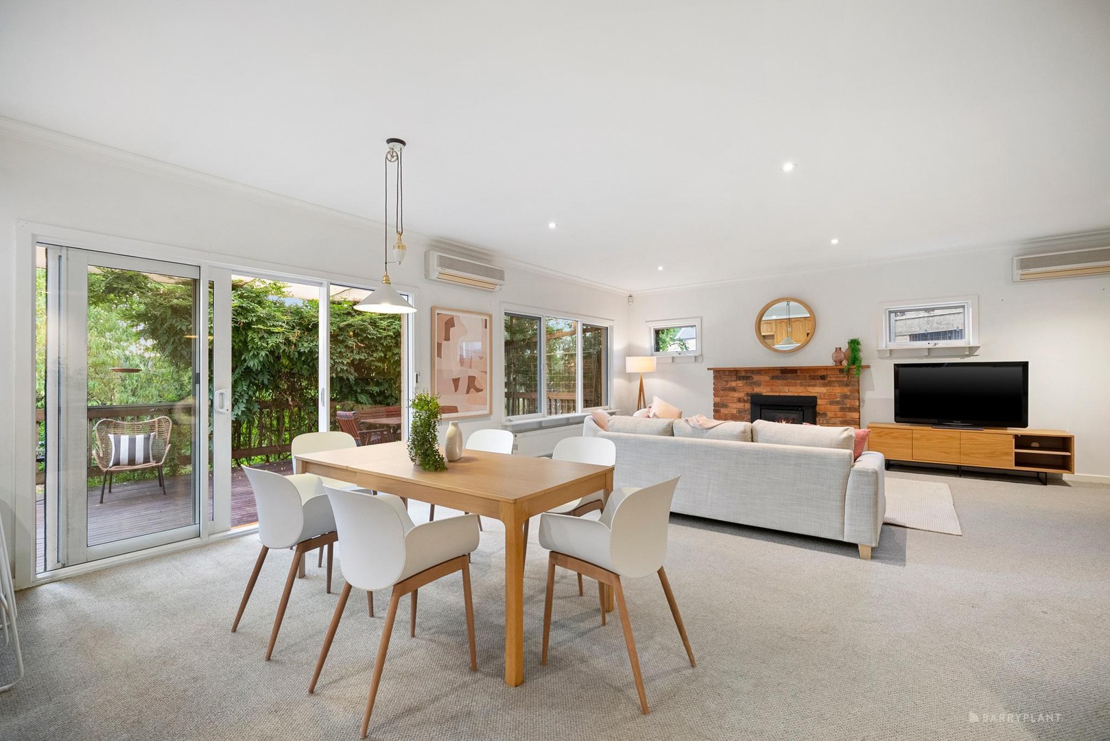 14 Linlithgow Street, Mitcham, VIC 3132, Mitcham - Thumbnail 4