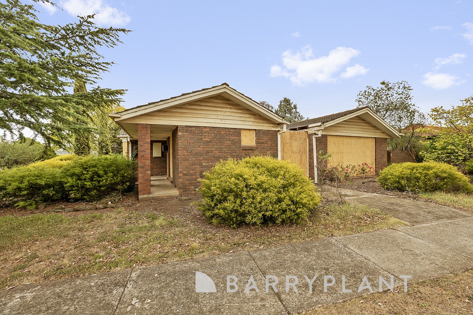14 Linlithgow Way, Melton West, VIC 3337 - Thumbnail 2 - 08/04/2025