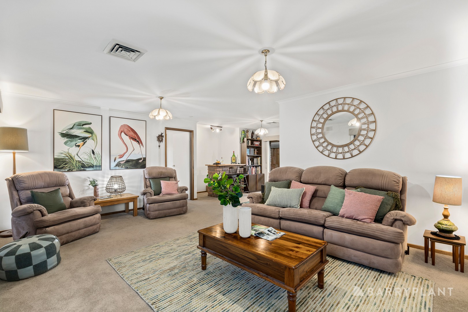 14 Locksley Close, Dingley Village, VIC 3172 - Thumbnail 2 - 12/02/2025