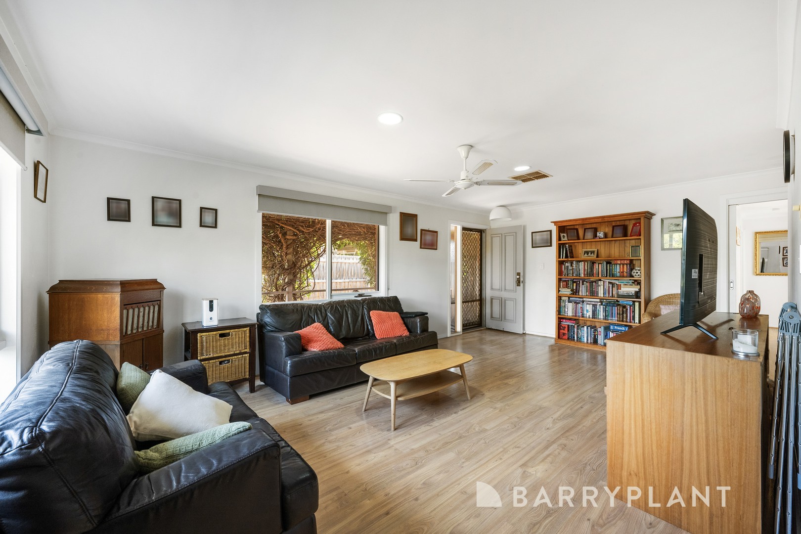 14 Lomond Court, Werribee, VIC 3030 - Thumbnail 2 - 22/04/2025