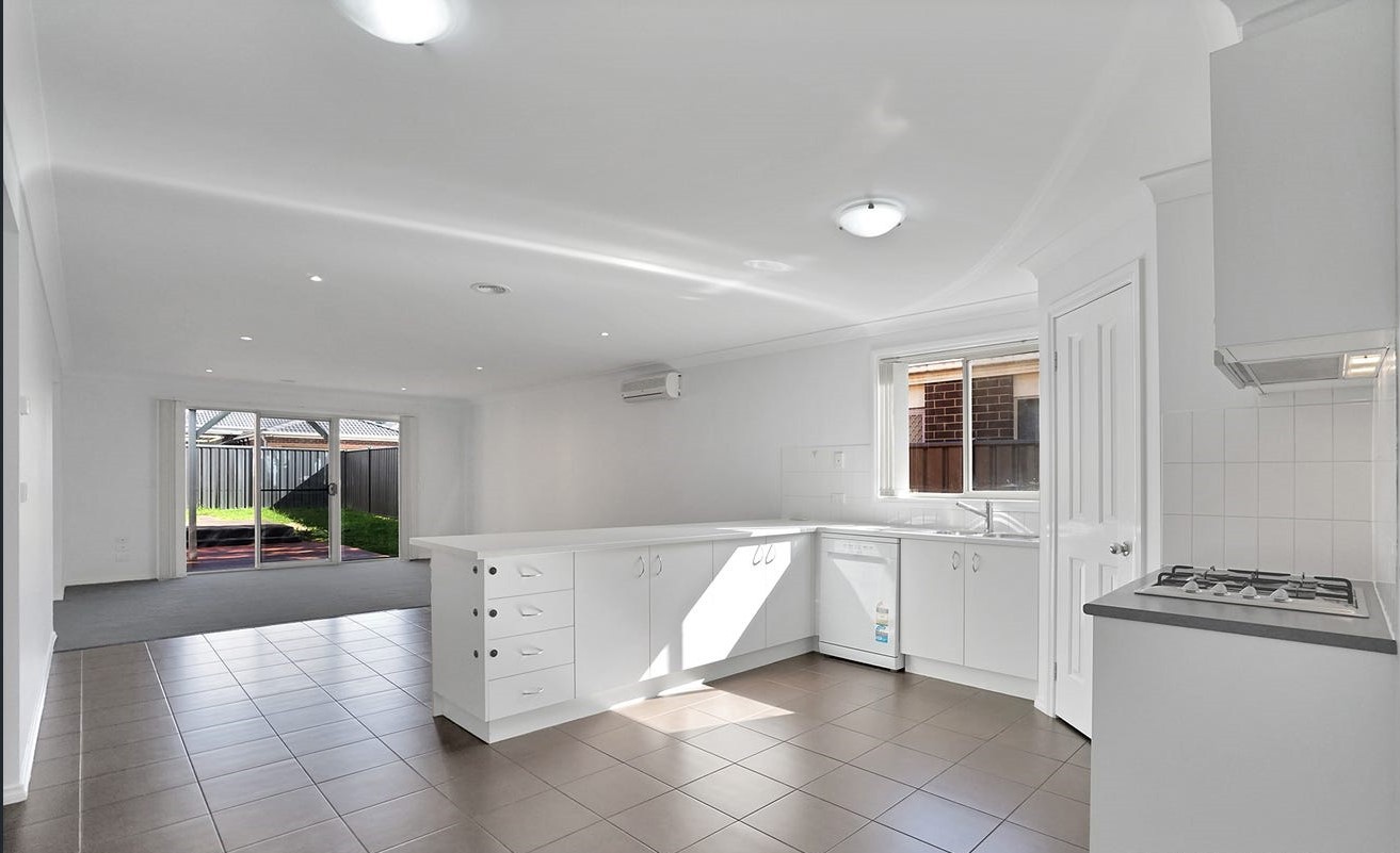 14 Lookout Way, Tarneit, VIC 3029, Tarneit - Thumbnail 2