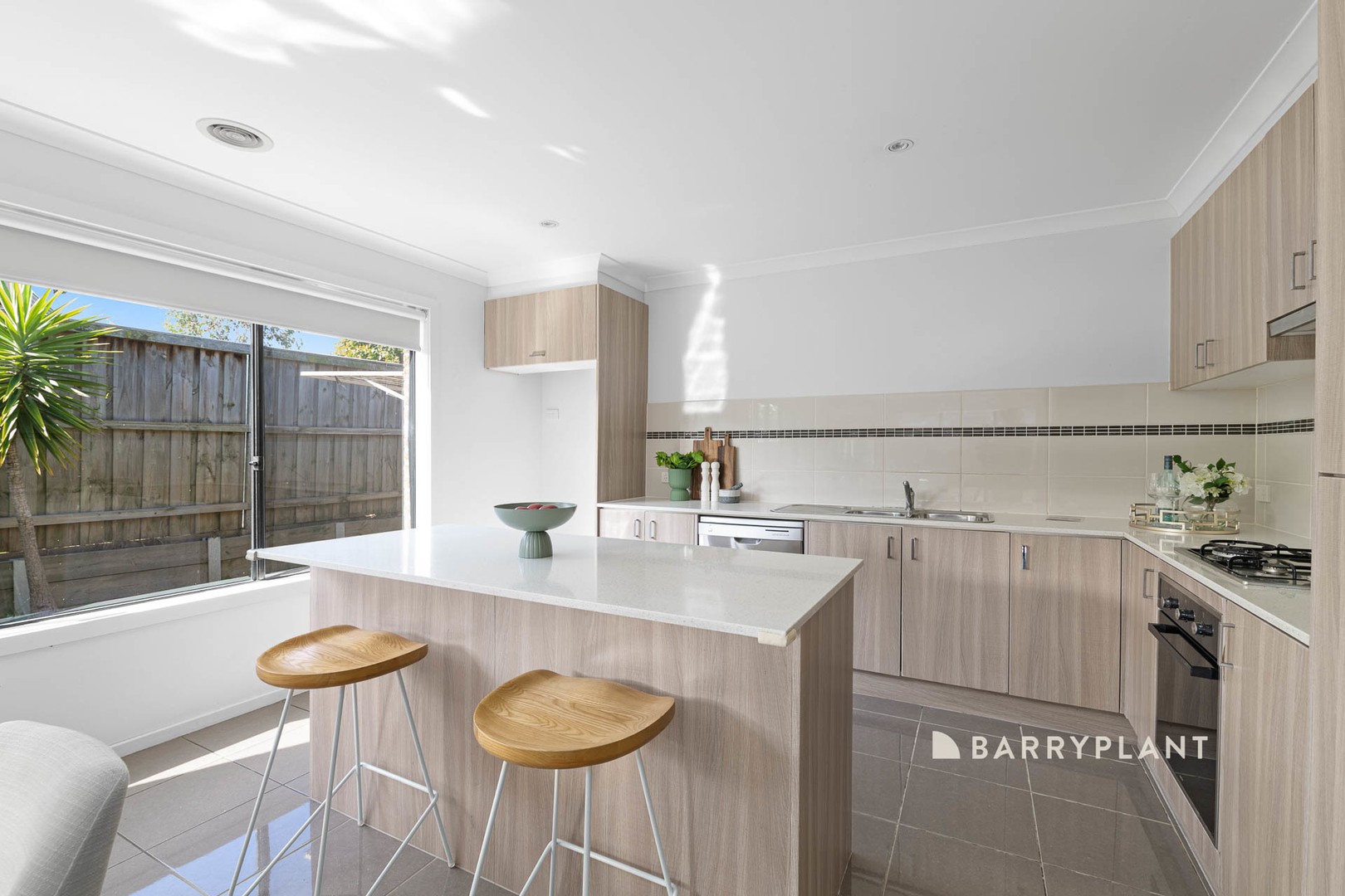 14 Macleod Circuit, Pakenham, VIC 3810, Pakenham - Thumbnail 5
