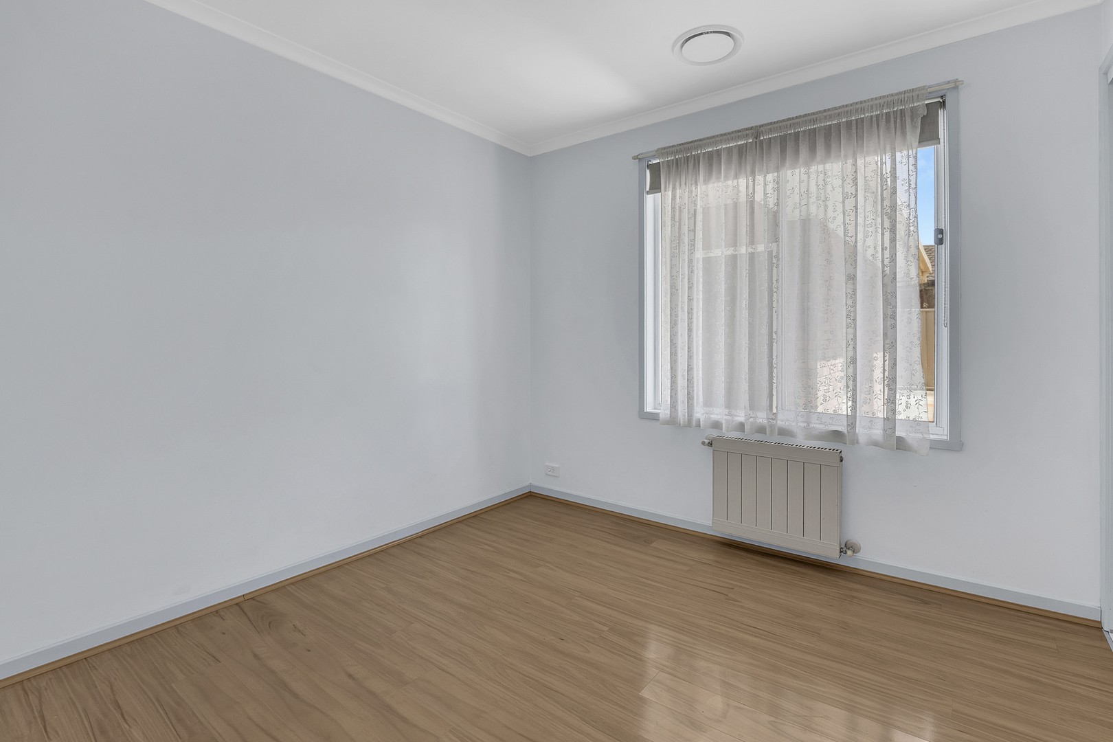 14 Manningtree Parade, Craigieburn, VIC 3064, Craigieburn - Thumbnail 7