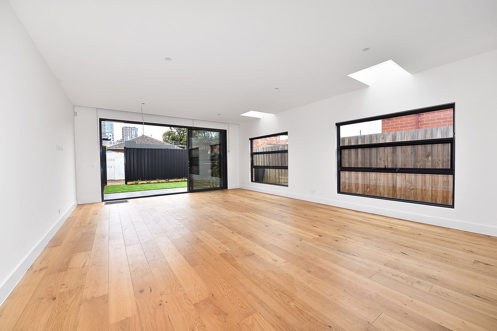 14 Mantell  Street, Moonee Ponds, VIC 3039, Moonee Ponds - Thumbnail 5