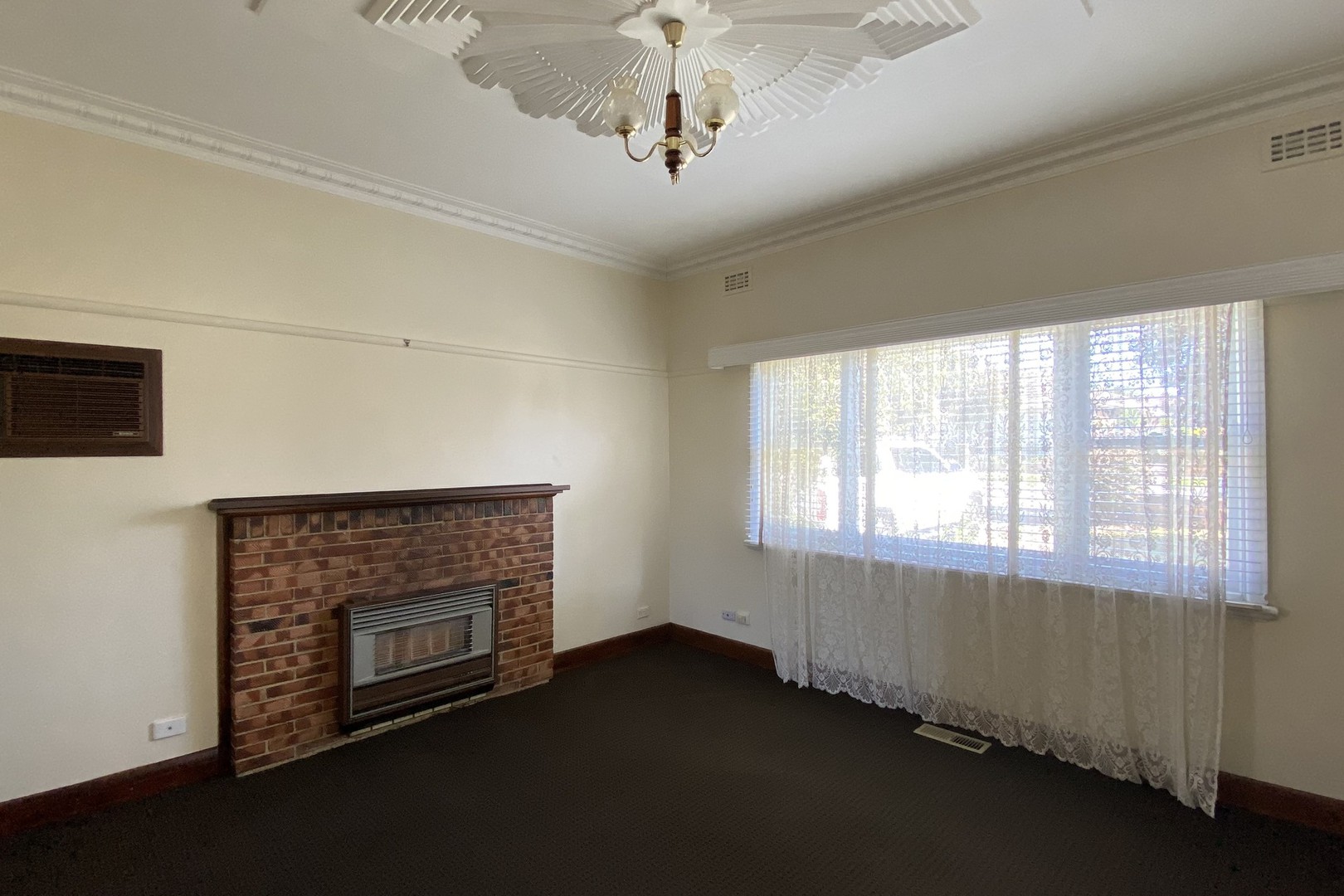 14 Marchant Avenue, Reservoir, VIC 3073, Reservoir - Thumbnail 3