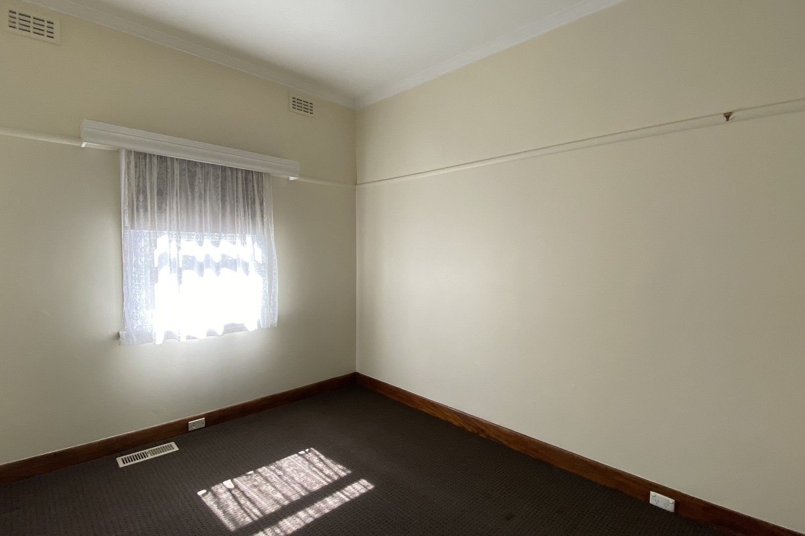 14 Marchant Avenue, Reservoir, VIC 3073, Reservoir - Thumbnail 7