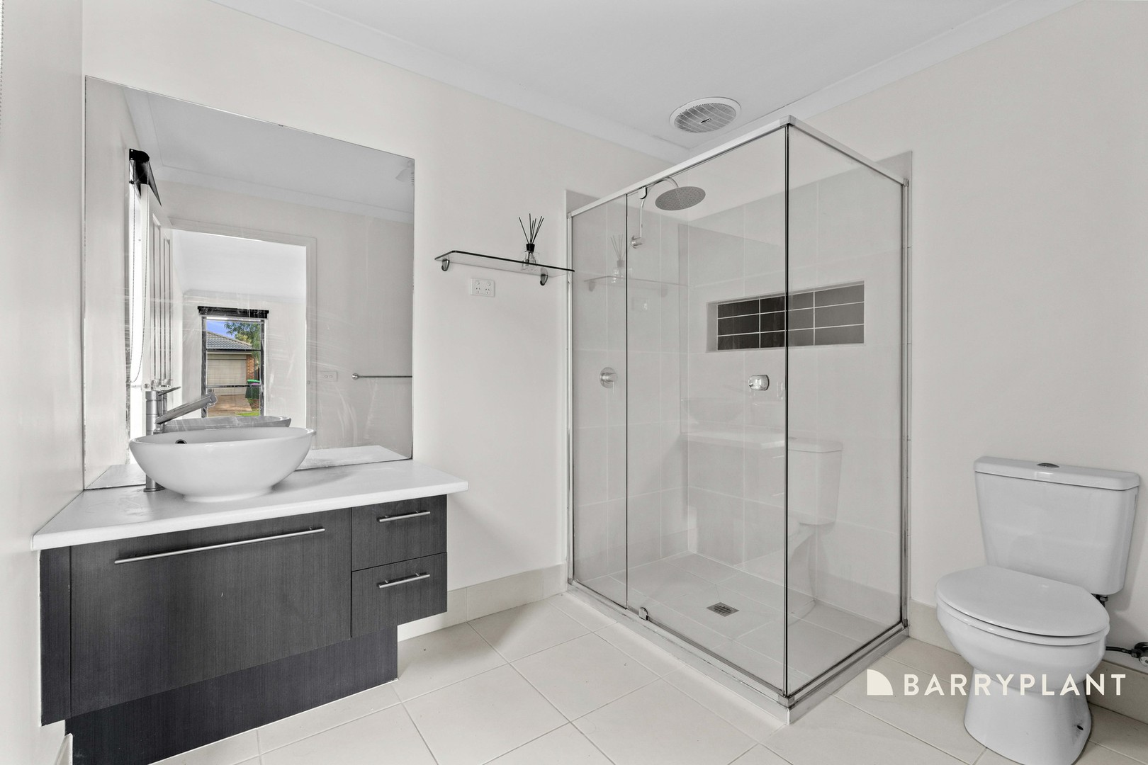 14 Marlowe Grange, Mernda, VIC 3754 - Thumbnail 2 - 04/06/2026