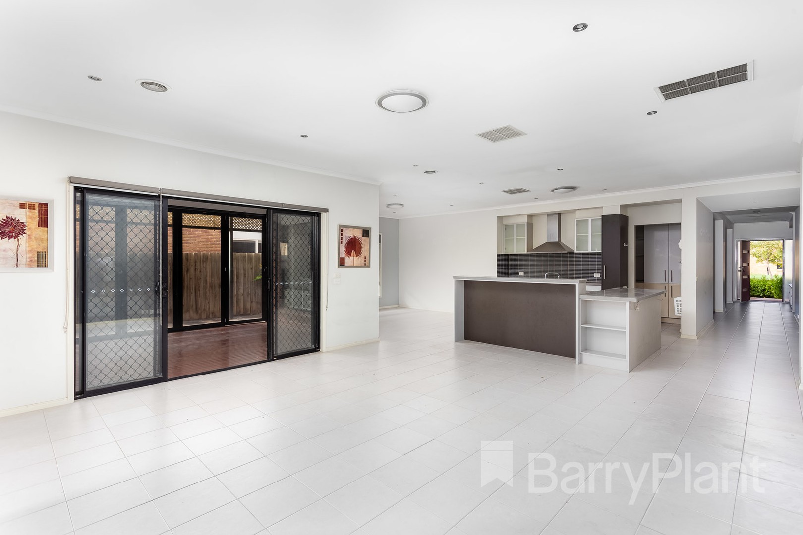 14 McCauley Street, Point Cook, VIC 3030, Point Cook - Thumbnail 3
