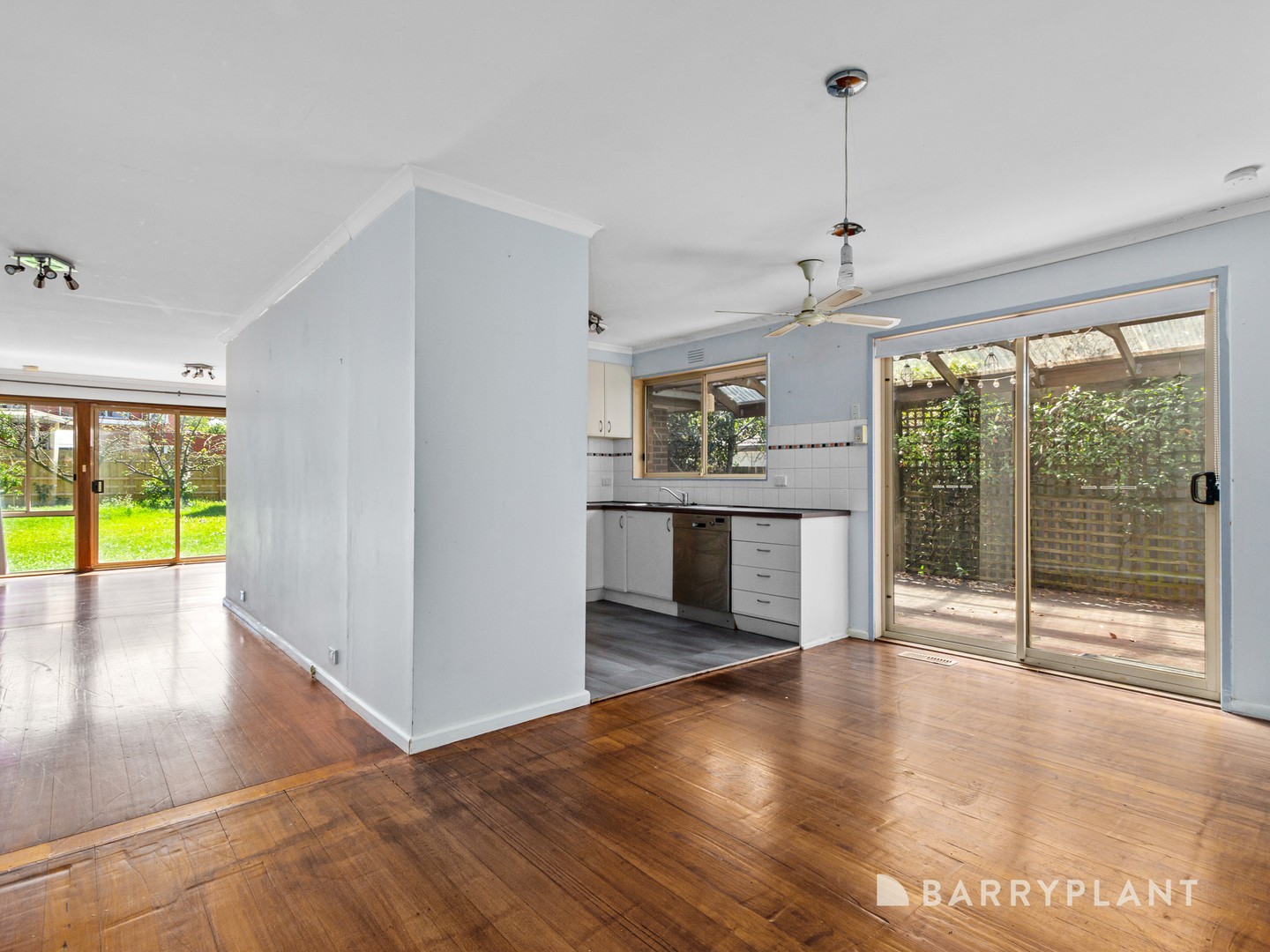 14 McCrae Close, Scoresby, VIC 3179, Scoresby - Thumbnail 3