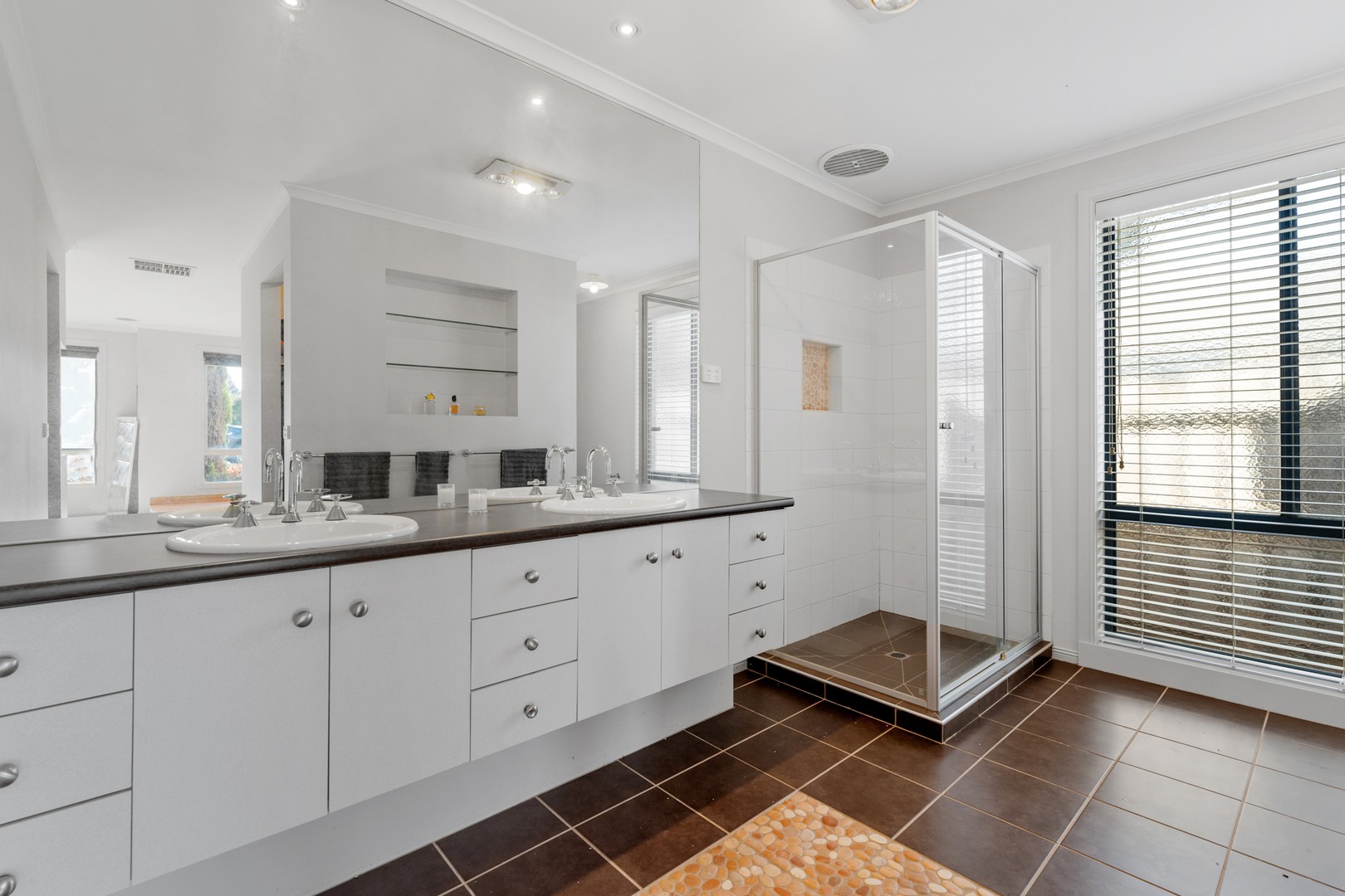 14 Mccubbin Way, Berwick, VIC 3806, Berwick - Thumbnail 3