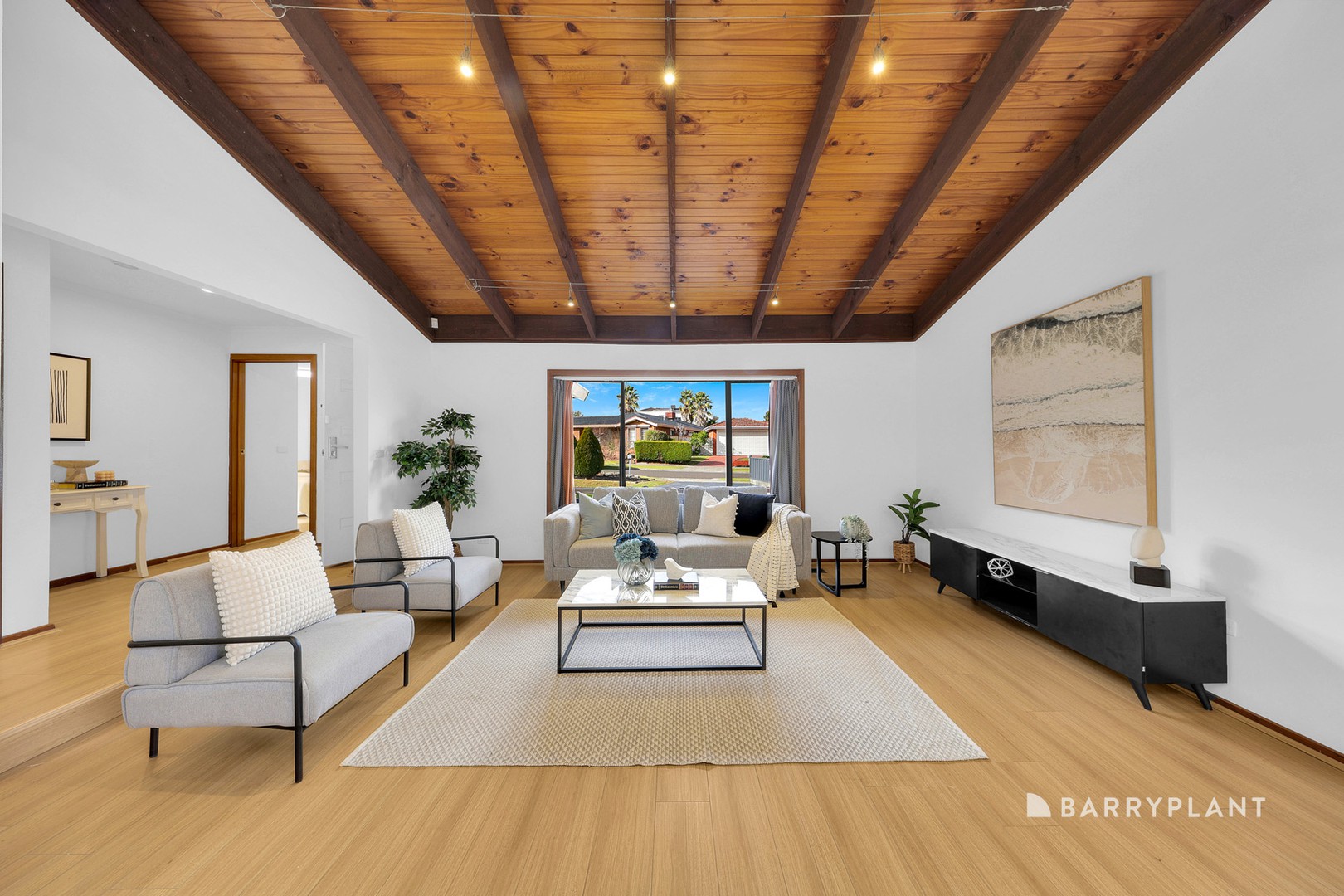 14 Medlar Court, Mill Park, VIC 3082, Mill Park - Thumbnail 2