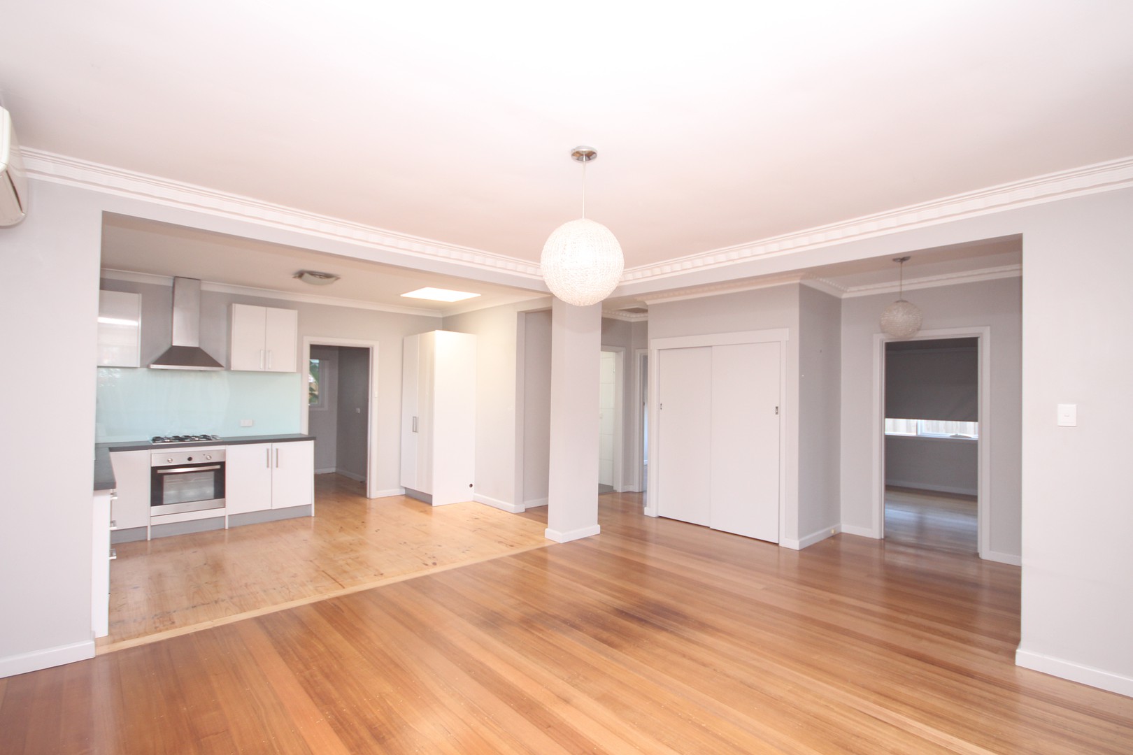 14 Miller Street, Newcomb, VIC 3219, Newcomb - Thumbnail 3