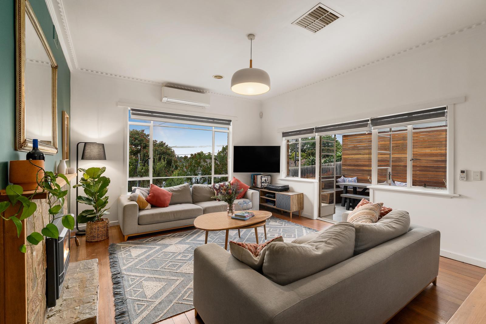 14 Millicent Street, Rosanna, VIC 3084 - Thumbnail 2 - 07/02/2024