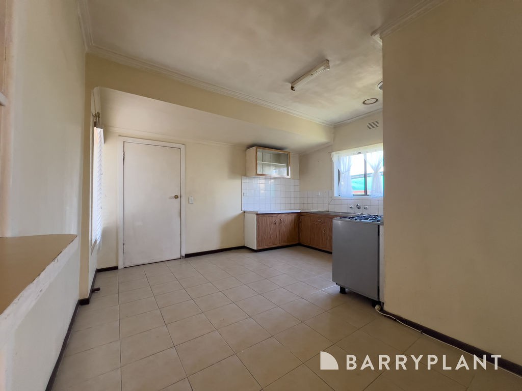 14 Monica Street, Sunshine, VIC 3020, Sunshine - Thumbnail 3