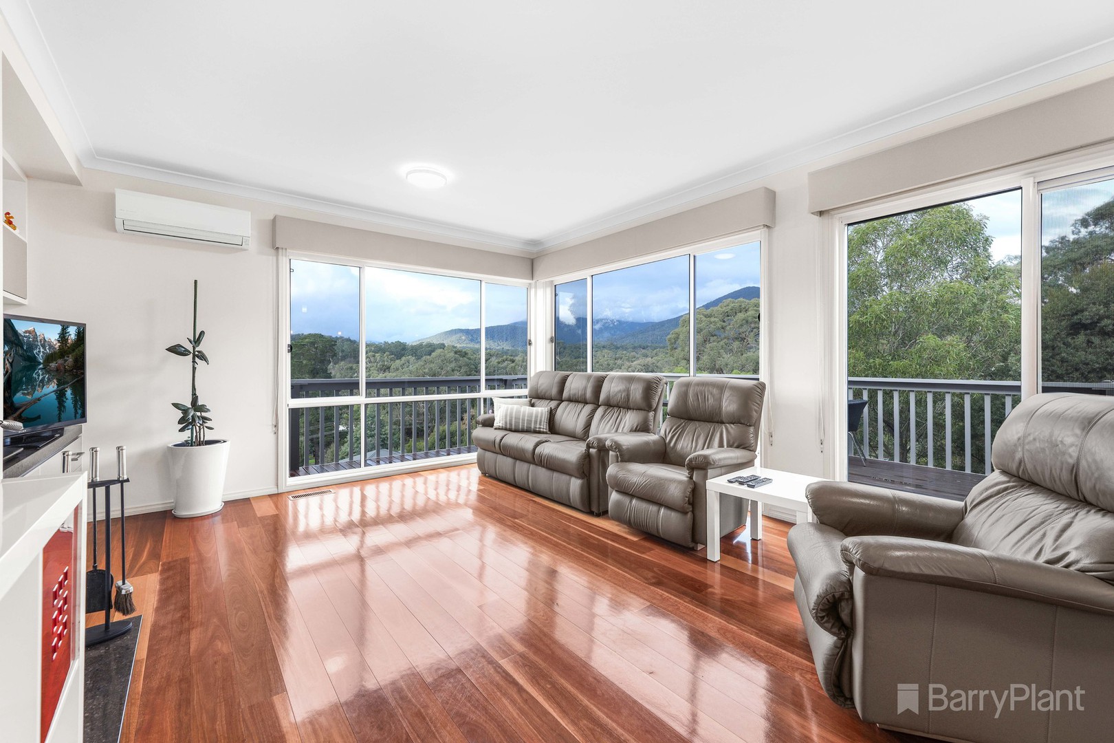 14 Montpellier Street, Healesville, VIC 3777, Healesville - Thumbnail 4