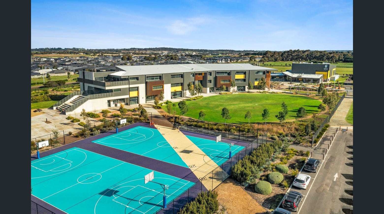 14 Munro Drive, Charlemont, VIC 3217 - Thumbnail 1 - 14/03/2024