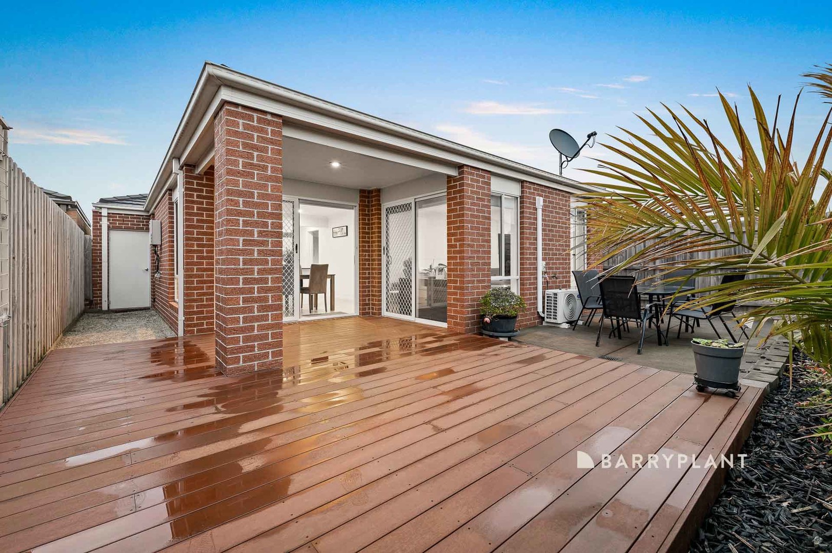 14 Newcastle Drive, Officer, VIC 3809, Officer - Thumbnail 8