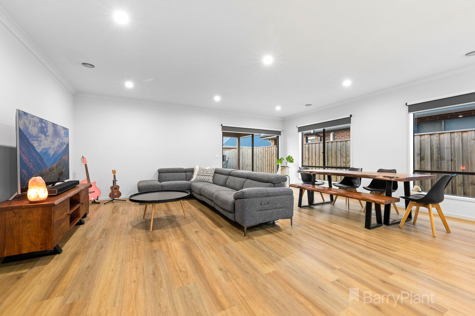 14 Oban Road, Officer South, VIC 3809, Officer South - Thumbnail 5