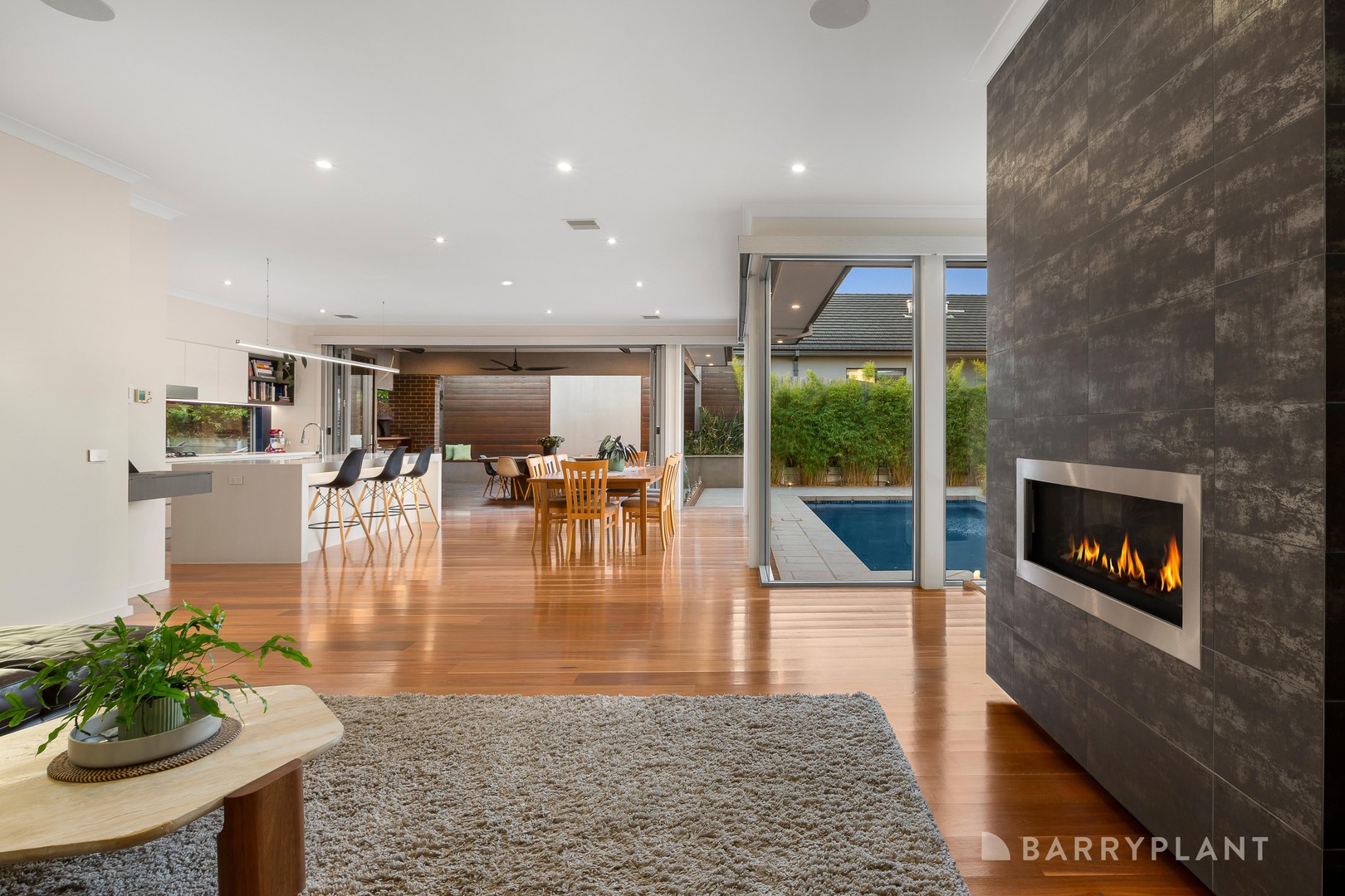 14 Oliver Road, Templestowe, VIC 3106 - Thumbnail 2 - 21/07/2025