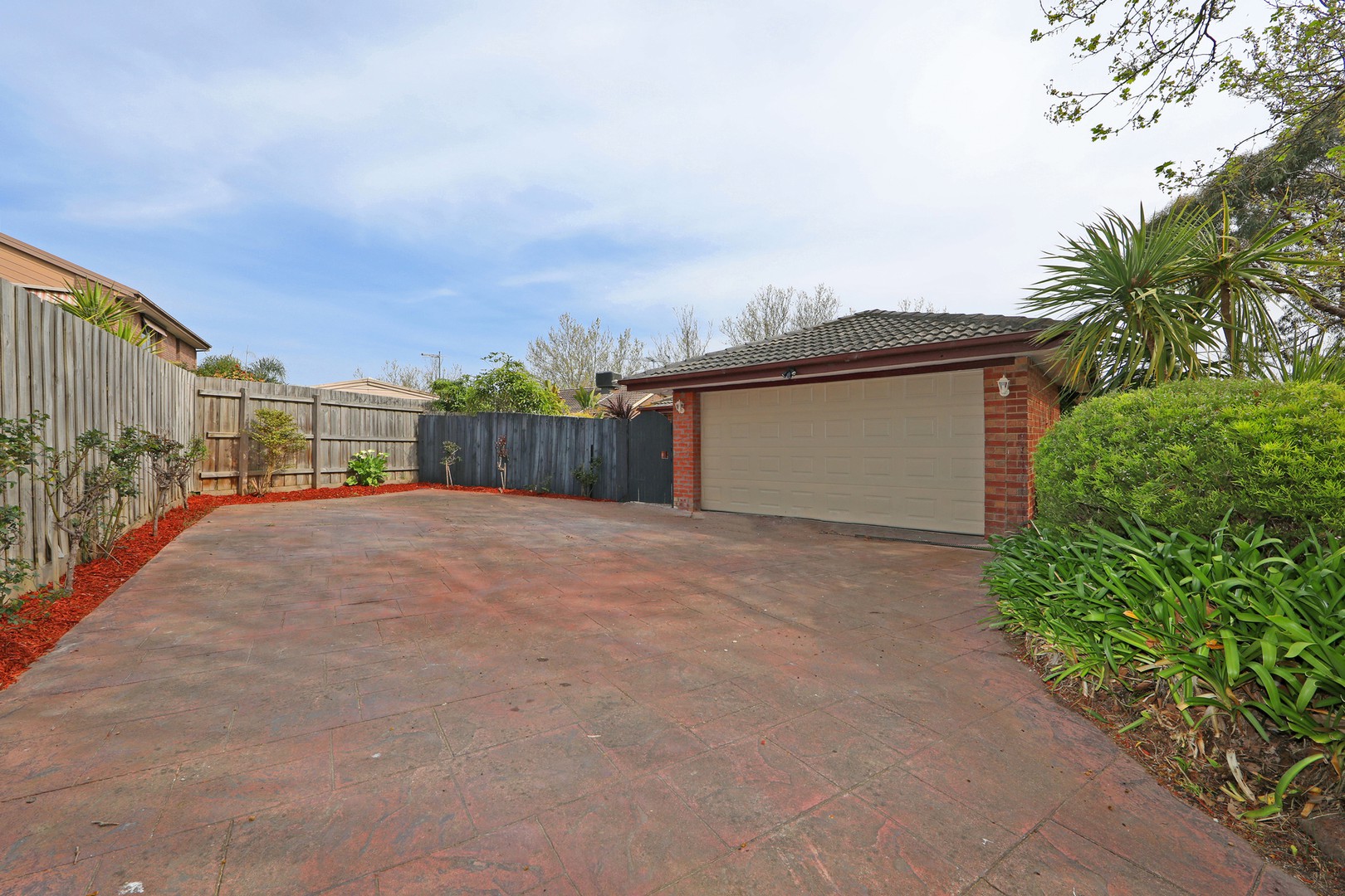 14 Ontario Place, Rowville, VIC 3178, Rowville - Thumbnail 2