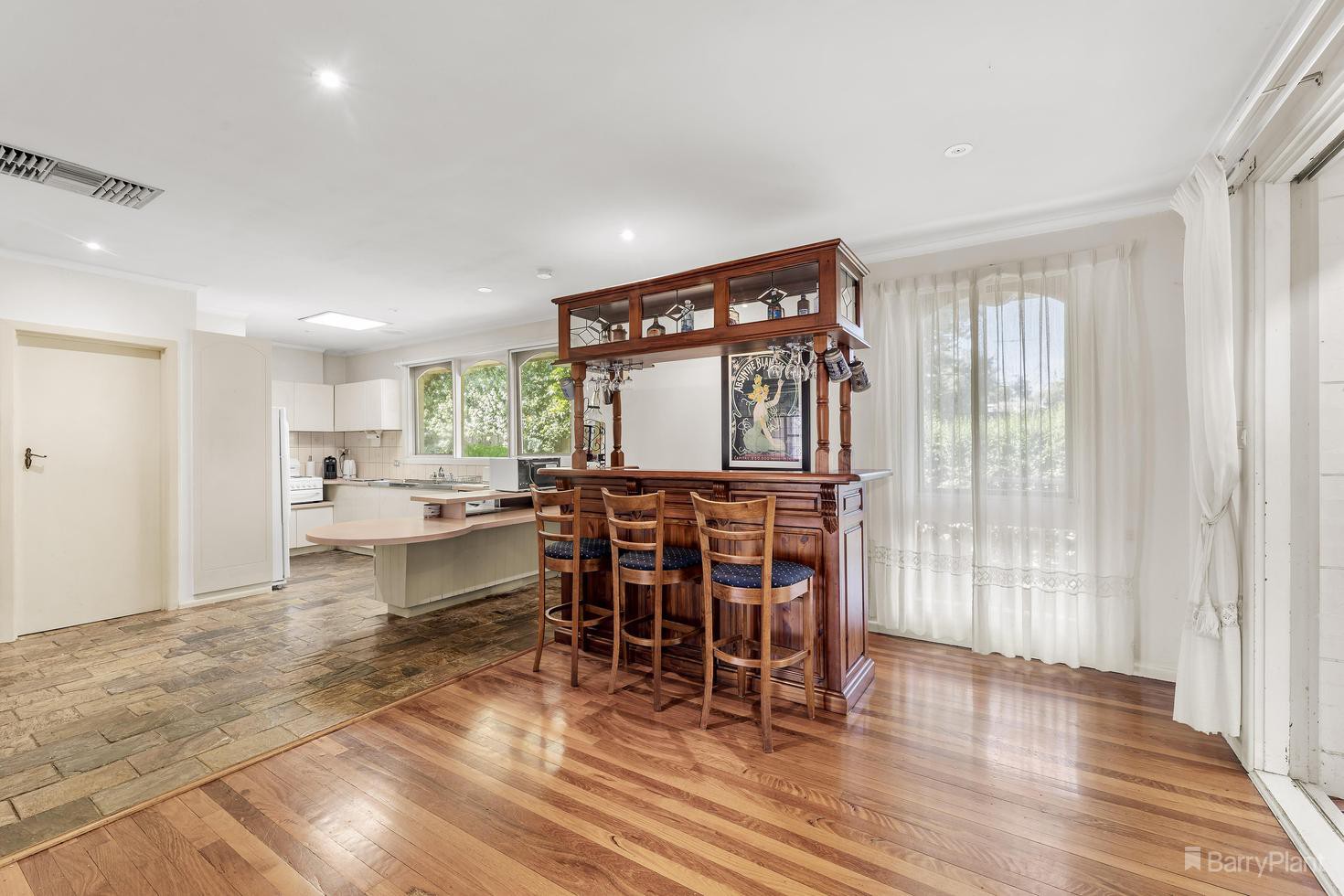 14 Orion Place, Doncaster East, VIC 3109, Doncaster East - Thumbnail 4