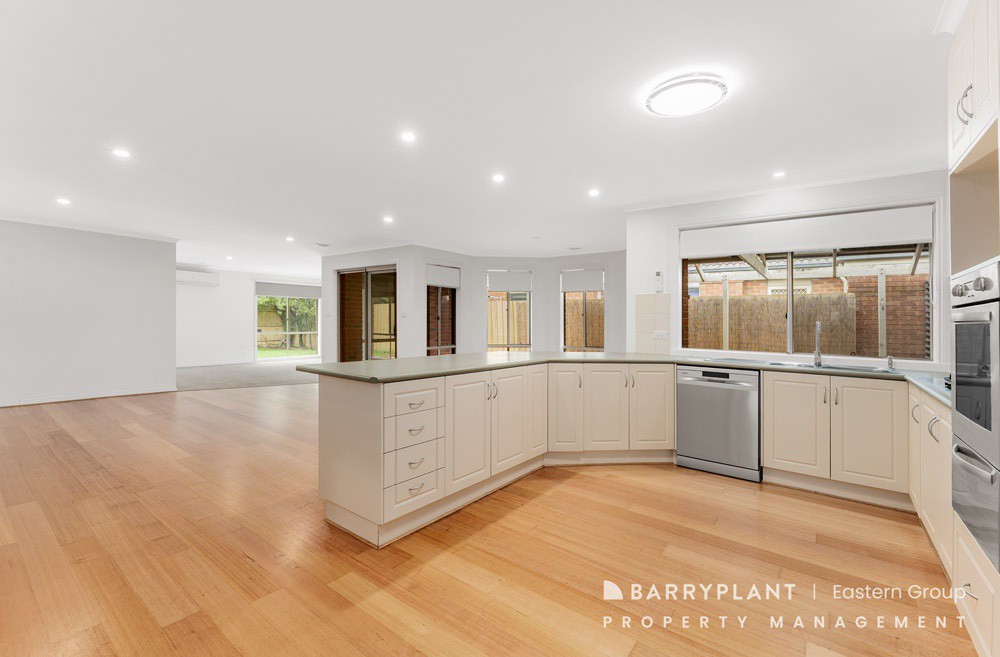 14 Orsino Place, Berwick, VIC 3806, Berwick - Thumbnail 4