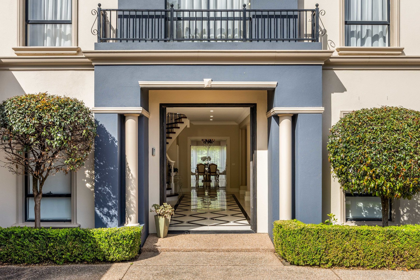 14 Palmerston Crescent, Taylors Lakes, VIC 3038 - Thumbnail 2 - 20/11/2025