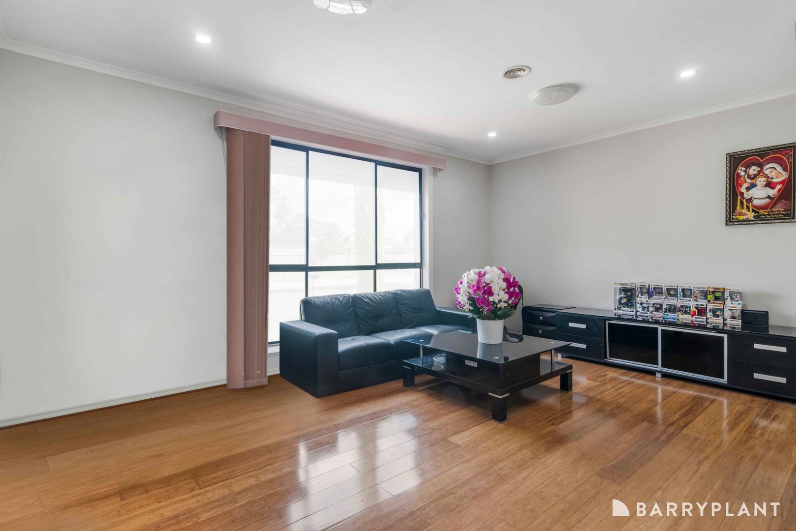 14 Paringa Drive, St Albans, VIC 3021, St Albans - Thumbnail 4