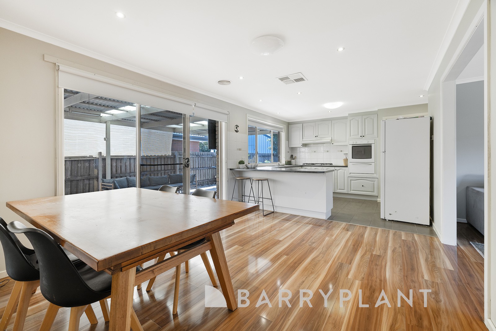 14 Paul Court, Melton West, VIC 3337, Melton West - Thumbnail 3