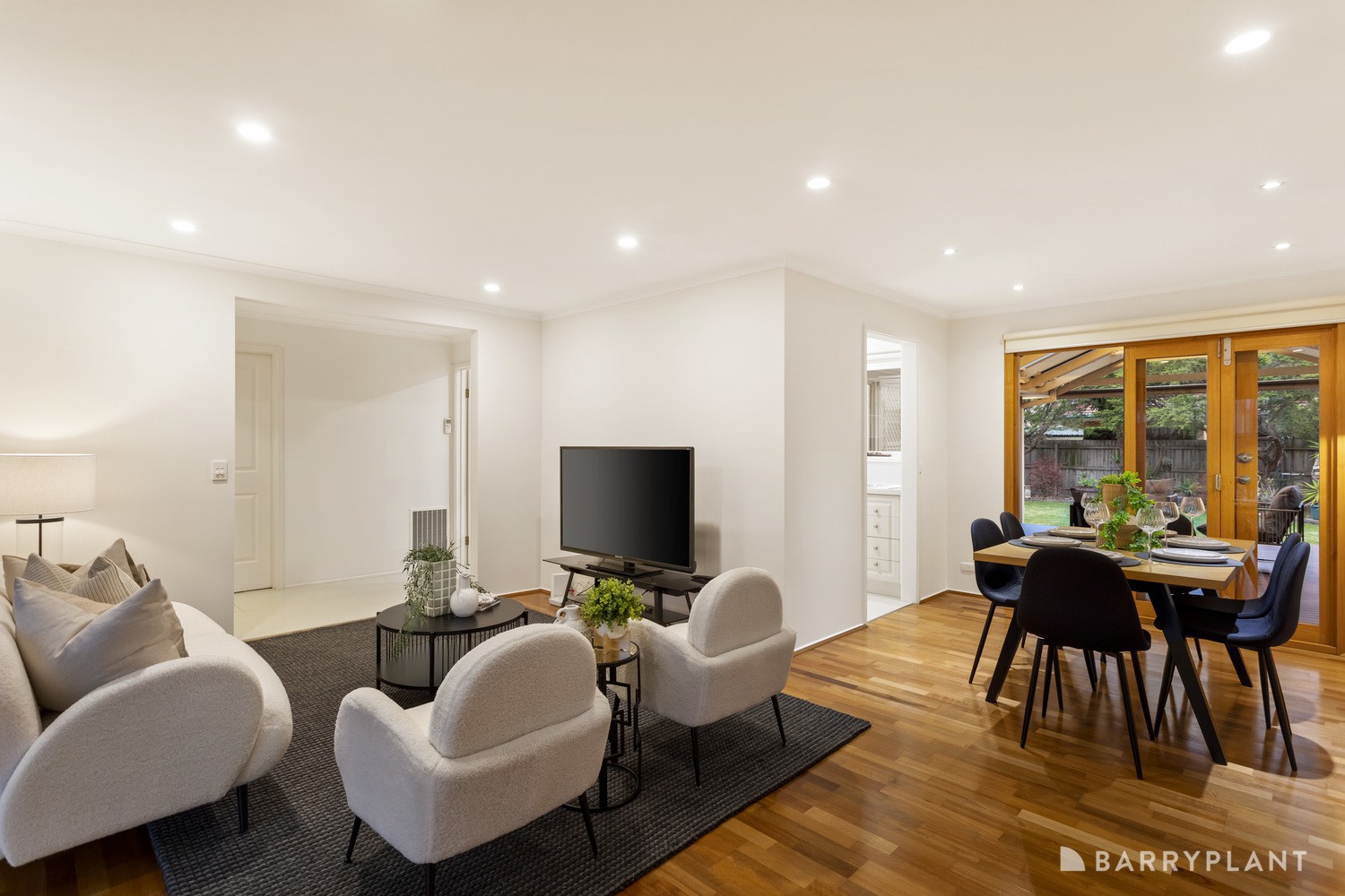 14 Penrith Crescent, Bundoora, VIC 3083, Bundoora - Thumbnail 4