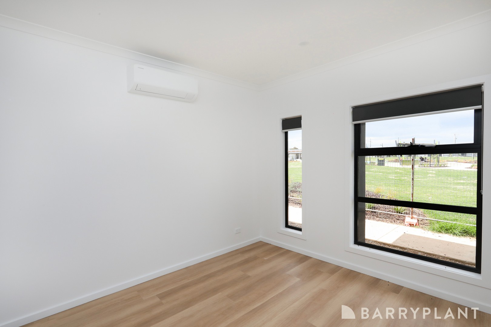 14 Pine Cone Walk, Fraser Rise, VIC 3336, Fraser Rise - Thumbnail 5